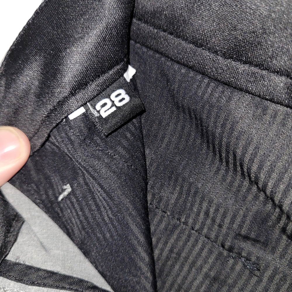 Volcom Shorts - Picture 3 of 5